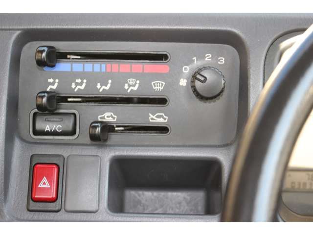 SUBARU SAMBAR TRUCK 4WD 2008 Image 31