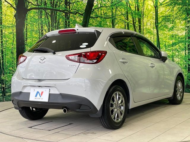 MAZDA DEMIO 2018 Image 31