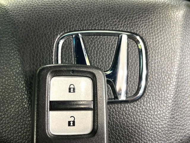 HONDA FIT HYBRID 4WD 2014 Image 31