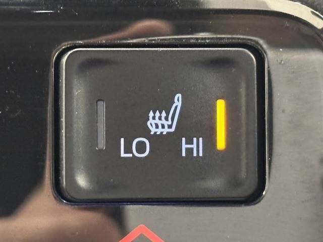 TOYOTA VOXY HYBRID 2023 Image 31