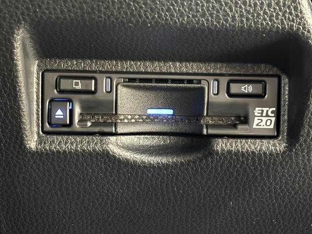 TOYOTA VOXY HYBRID 2023 Image 31