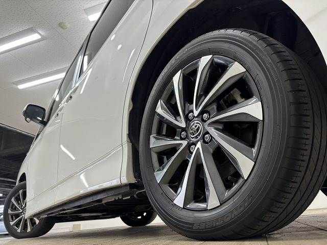 TOYOTA VOXY HYBRID 2023 Image 31