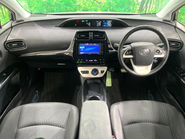 TOYOTA PRIUS 2016 Image 31