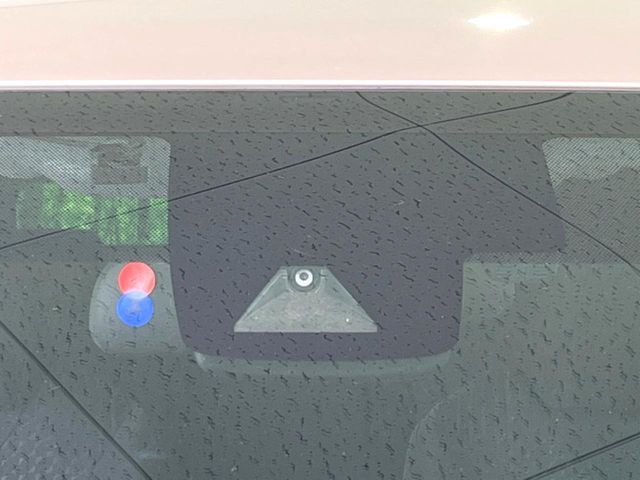 TOYOTA PRIUS 2016 Image 31