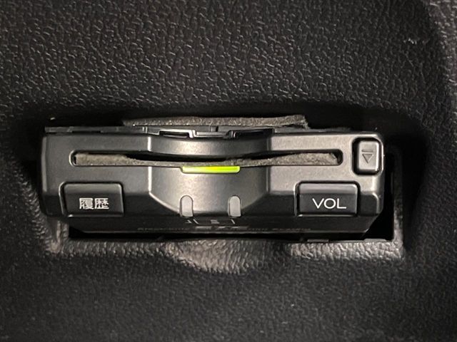 TOYOTA PRIUS 2016 Image 31