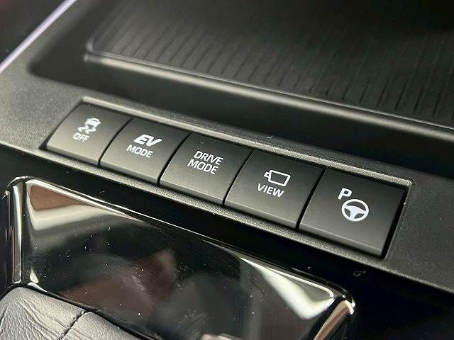 TOYOTA COROLLA CROSS HYBRID 2026 Image 31