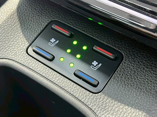 TOYOTA COROLLA CROSS HYBRID 2026 Image 31