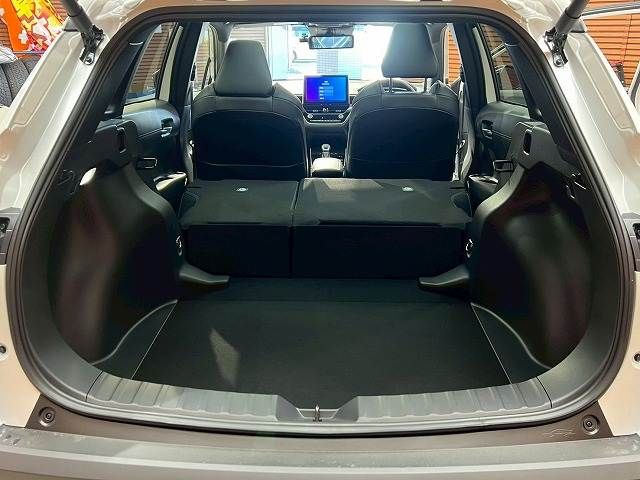 TOYOTA COROLLA CROSS HYBRID 2026 Image 31