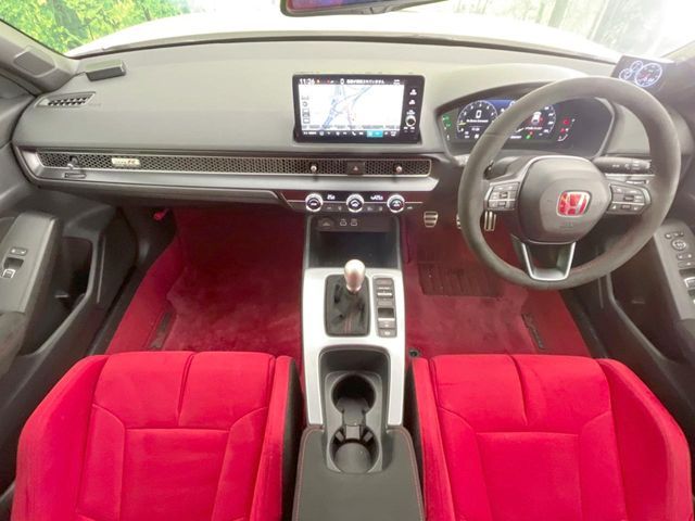 HONDA CIVIC HATCHBACK 2024 Image 31