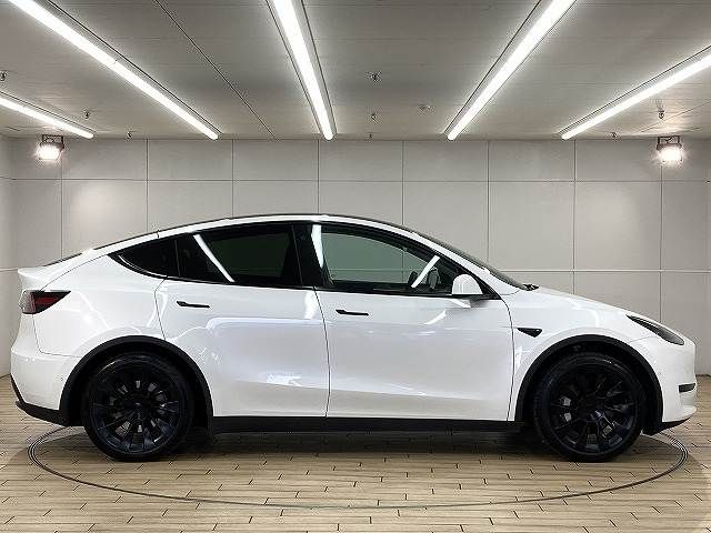 TESLA MODEL Y 2023 Image 31