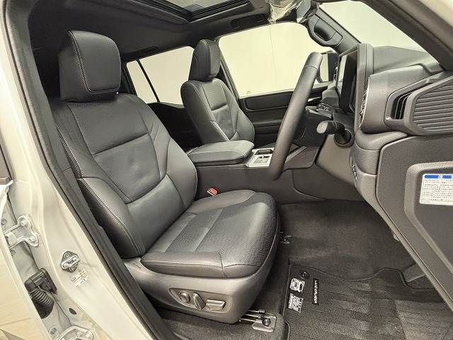 TOYOTA LANDCRUISER 250 2025 Image 31