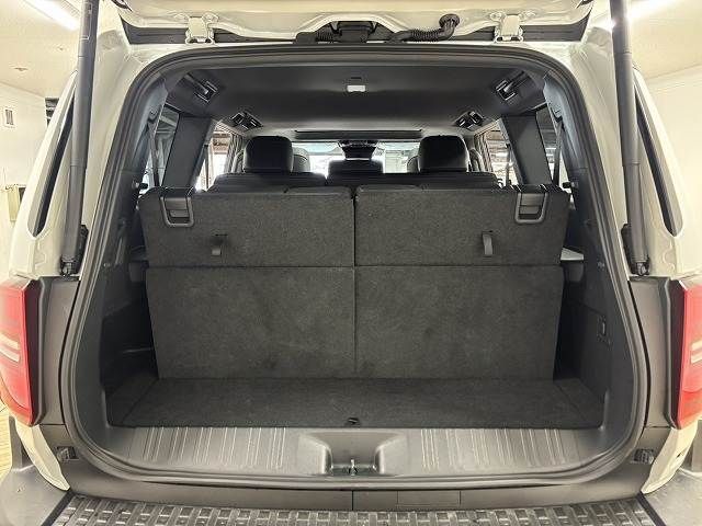 TOYOTA LANDCRUISER 250 2025 Image 31