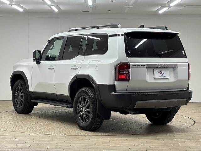 TOYOTA LANDCRUISER 250 2025 Image 31