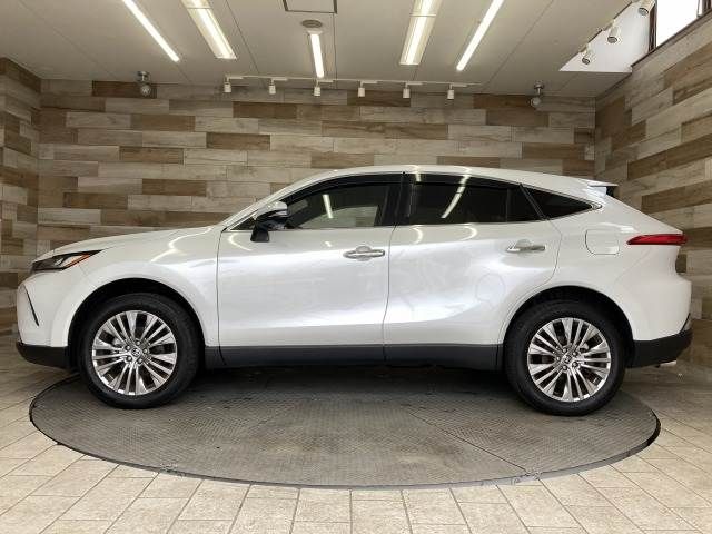 TOYOTA HARRIER HYBRID 2023 Image 31