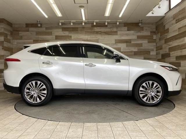 TOYOTA HARRIER HYBRID 2023 Image 31