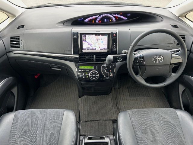 TOYOTA ESTIMA 2015 Image 31