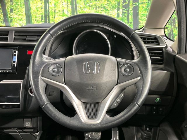 HONDA FIT HYBRID 4WD 2015 Image 31