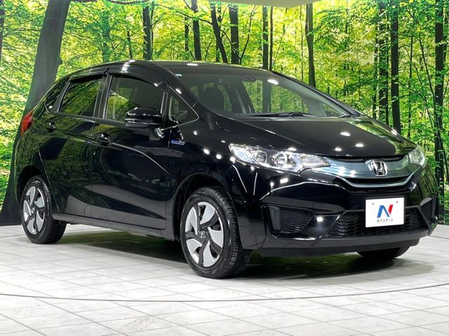 HONDA FIT HYBRID 4WD 2015 Image 31
