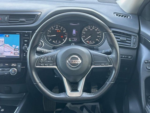 NISSAN X-TRAIL 2WD 2018 Image 31