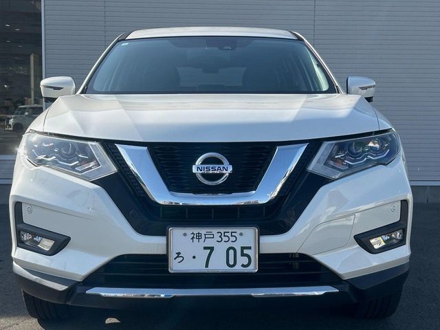 NISSAN X-TRAIL 2WD 2018 Image 31