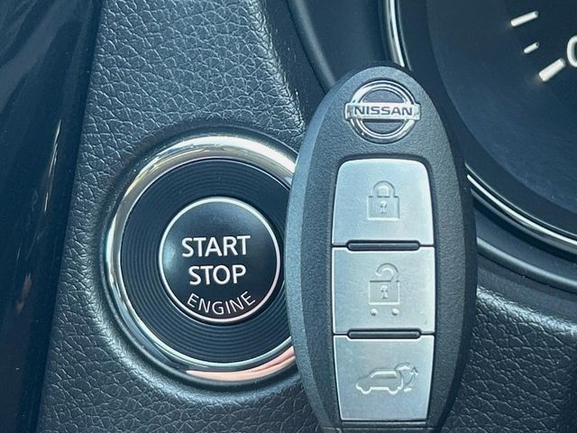 NISSAN X-TRAIL 2WD 2018 Image 31