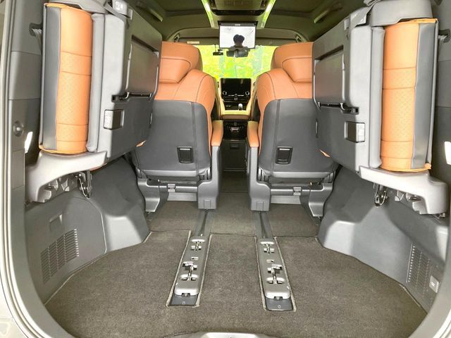 TOYOTA VELLFIRE  HYBRID 2024 Image 31