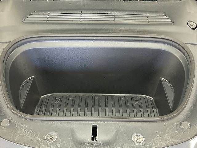 TESLA MODEL Y 2023 Image 31