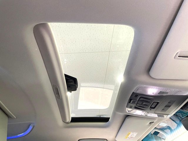 TOYOTA ALPHARD 2023 Image 31