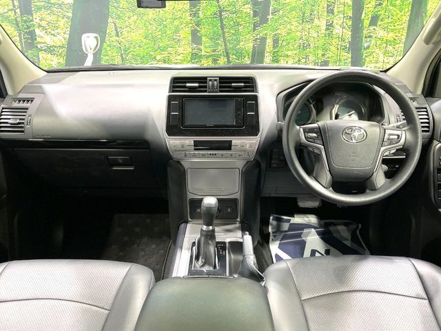 TOYOTA LANDCRUISER PRADO 2020 Image 31