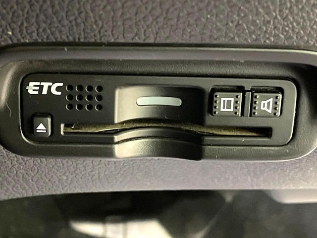 HONDA VEZEL HYBRID 2016 Image 31