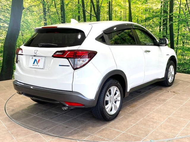 HONDA VEZEL HYBRID 2016 Image 31