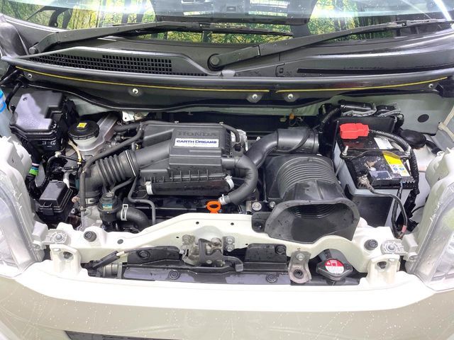 HONDA N BOX 2015 Image 31