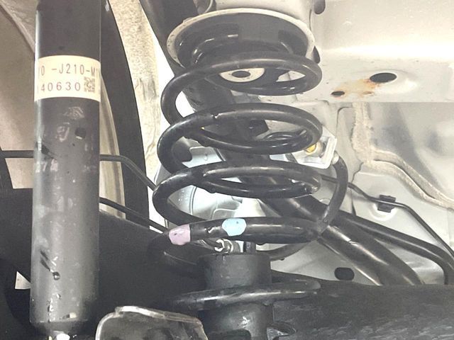 HONDA N BOX 2015 Image 31