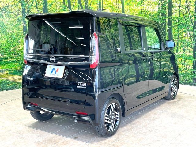 NISSAN ROOX 2024 Image 31