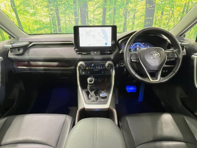 TOYOTA RAV4 HYBRID 4WD 2023 Image 31