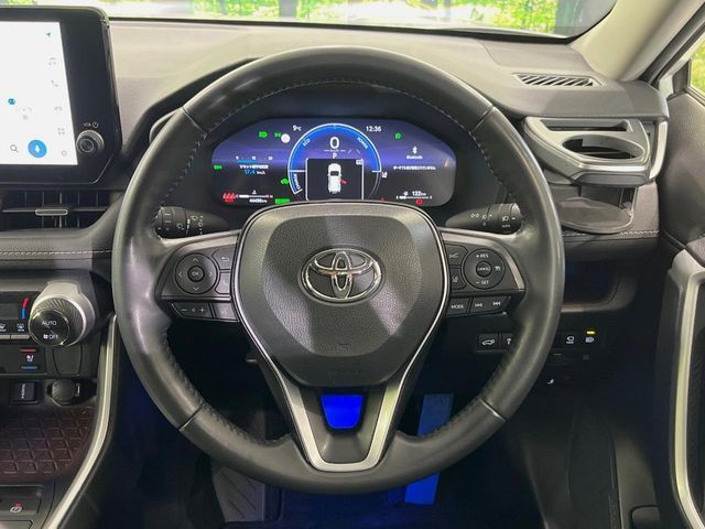 TOYOTA RAV4 HYBRID 4WD 2023 Image 31