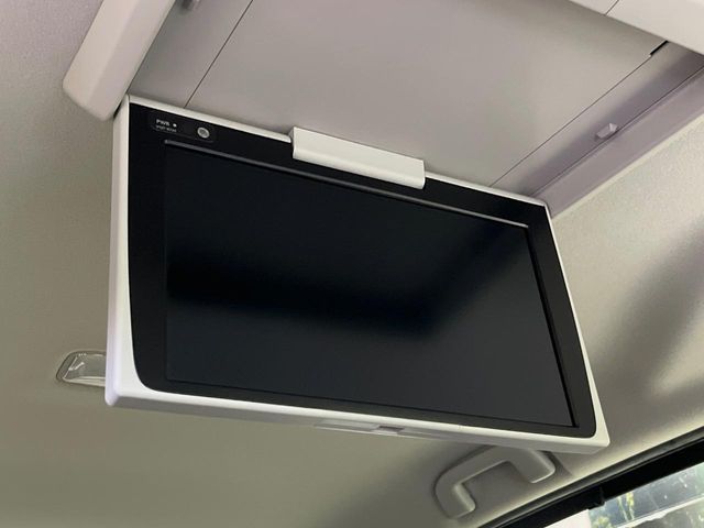 TOYOTA SIENTA HYBRID 2023 Image 31