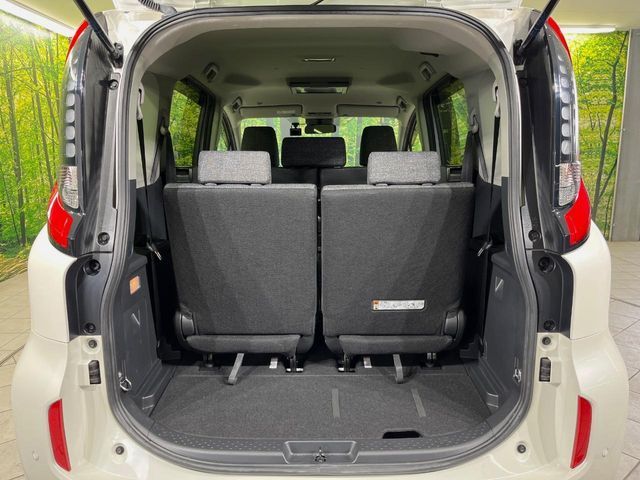 TOYOTA SIENTA HYBRID 2023 Image 31