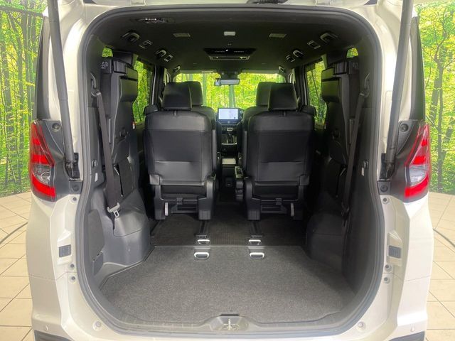 TOYOTA NOAH HYBRID 4WD 2022 Image 31