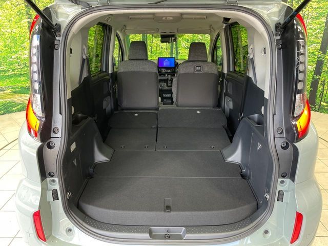 TOYOTA SIENTA HYBRID 2023 Image 31