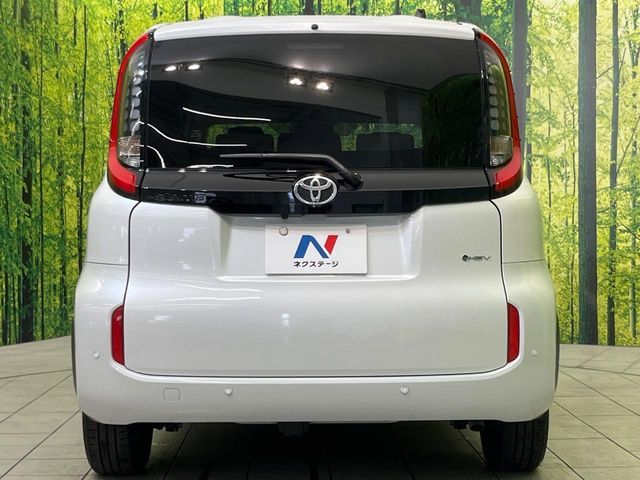 TOYOTA SIENTA HYBRID 2025 Image 31