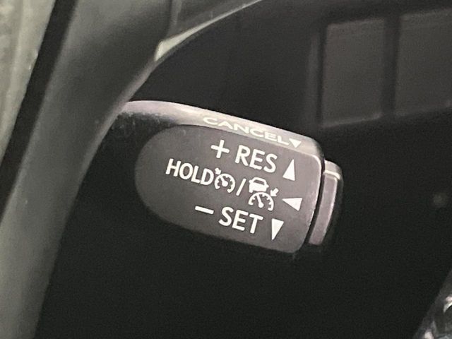 TOYOTA HARRIER 2WD 2017 Image 31