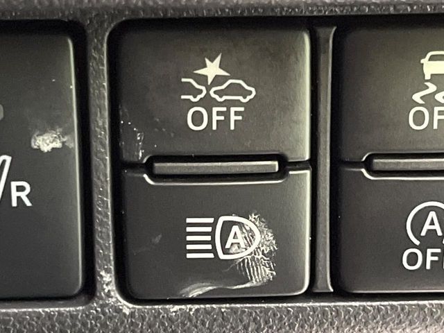 DAIHATSU MOVE CUSTOM 2017 Image 31