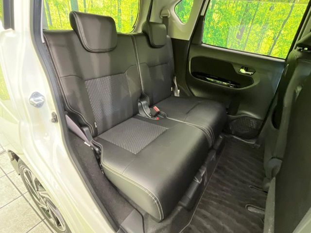DAIHATSU MOVE CUSTOM 2017 Image 31