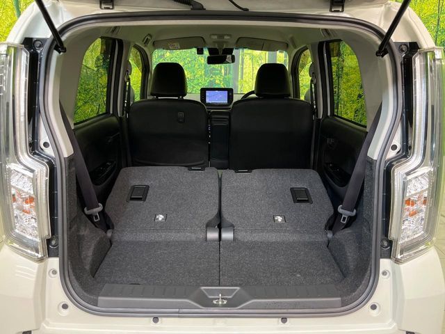 DAIHATSU MOVE CUSTOM 2017 Image 31