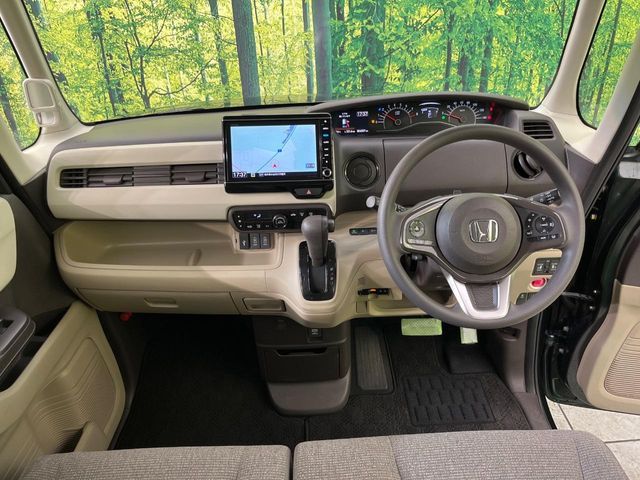 HONDA N BOX 2018 Image 31