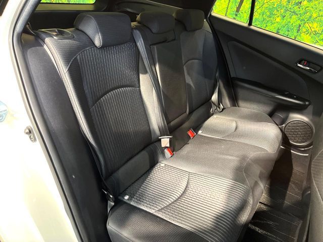 TOYOTA PRIUS 2017 Image 31