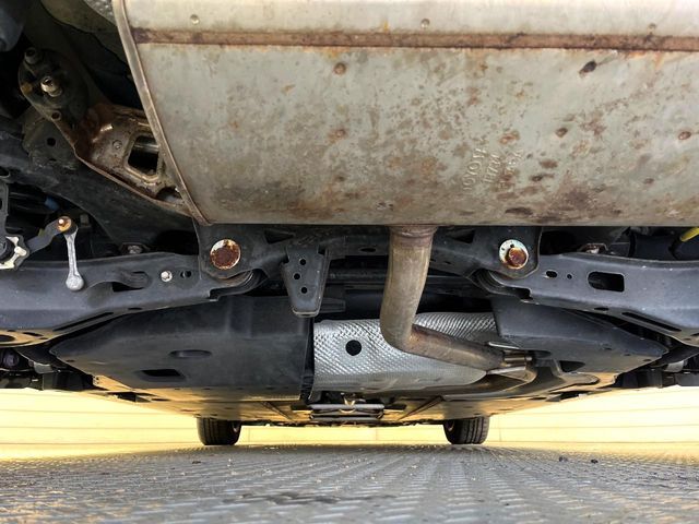 TOYOTA PRIUS 2017 Image 31