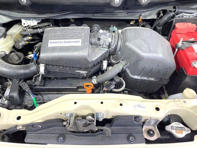 HONDA N BOX 2015 Image 31