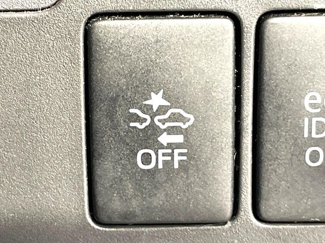 DAIHATSU MOVE CUSTOM 2013 Image 31